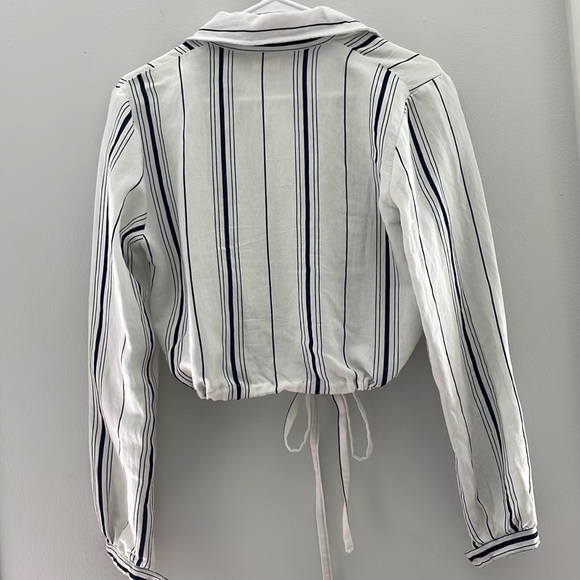Brandy Melville John Galt cropped navy and white striped button down. - Picture 3 of 3